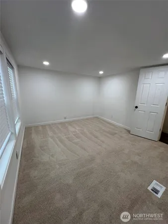 $149,000 | 15806 54th St Court East, Unit 59, Sumner, WA 98390