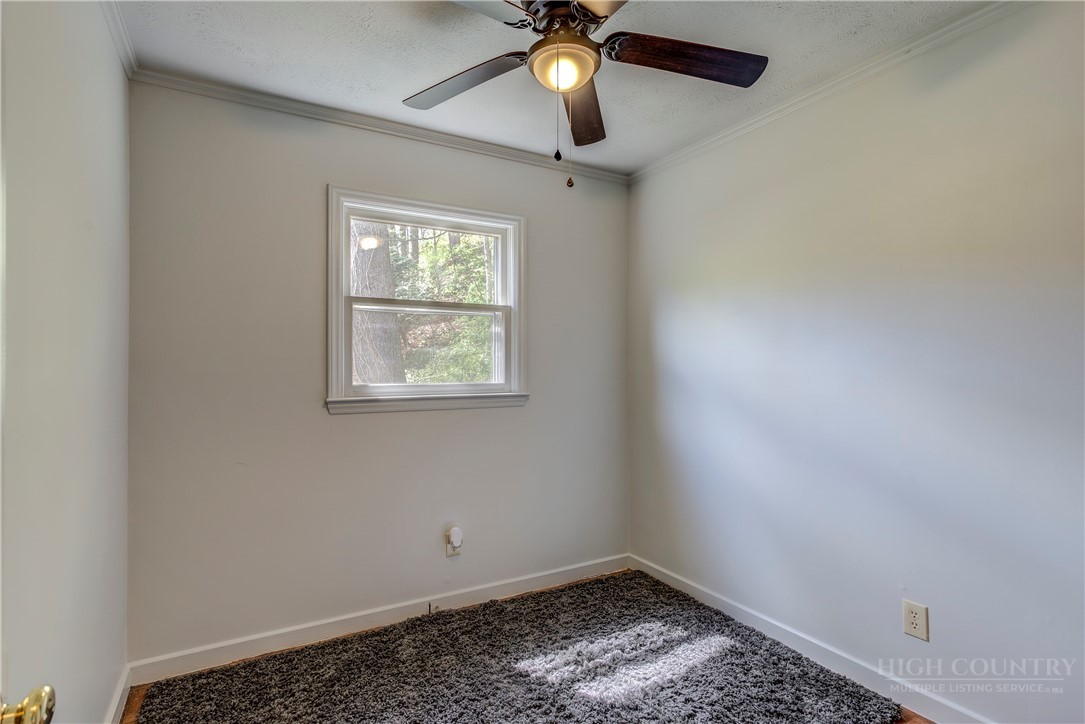 129 J L Norris Drive Boone, NC 28607 - Photo 26 of 35