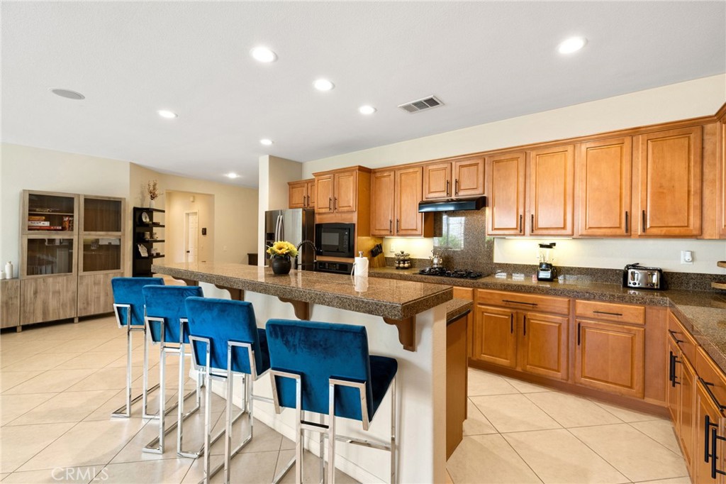 43680 Riunione Place Indio, CA 92203 - Photo 12 of 47