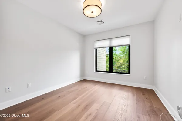 $690,000 | 116 West Avenue, Unit 309, Saratoga Springs, NY 12866