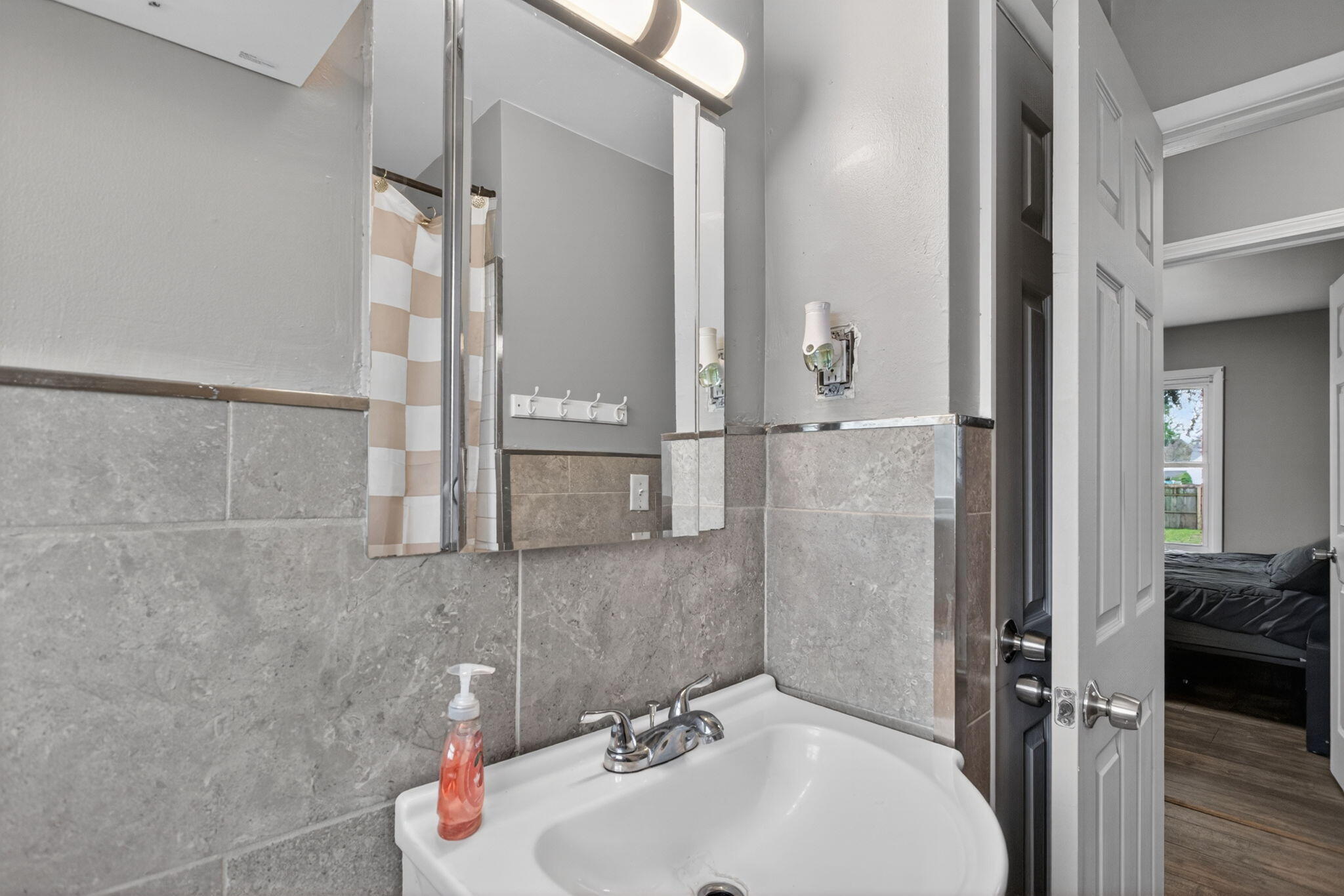 Undisclosed Address Jackson, MI 49203 - Photo 16 of 34 16-web-or-mls-0N0A2631