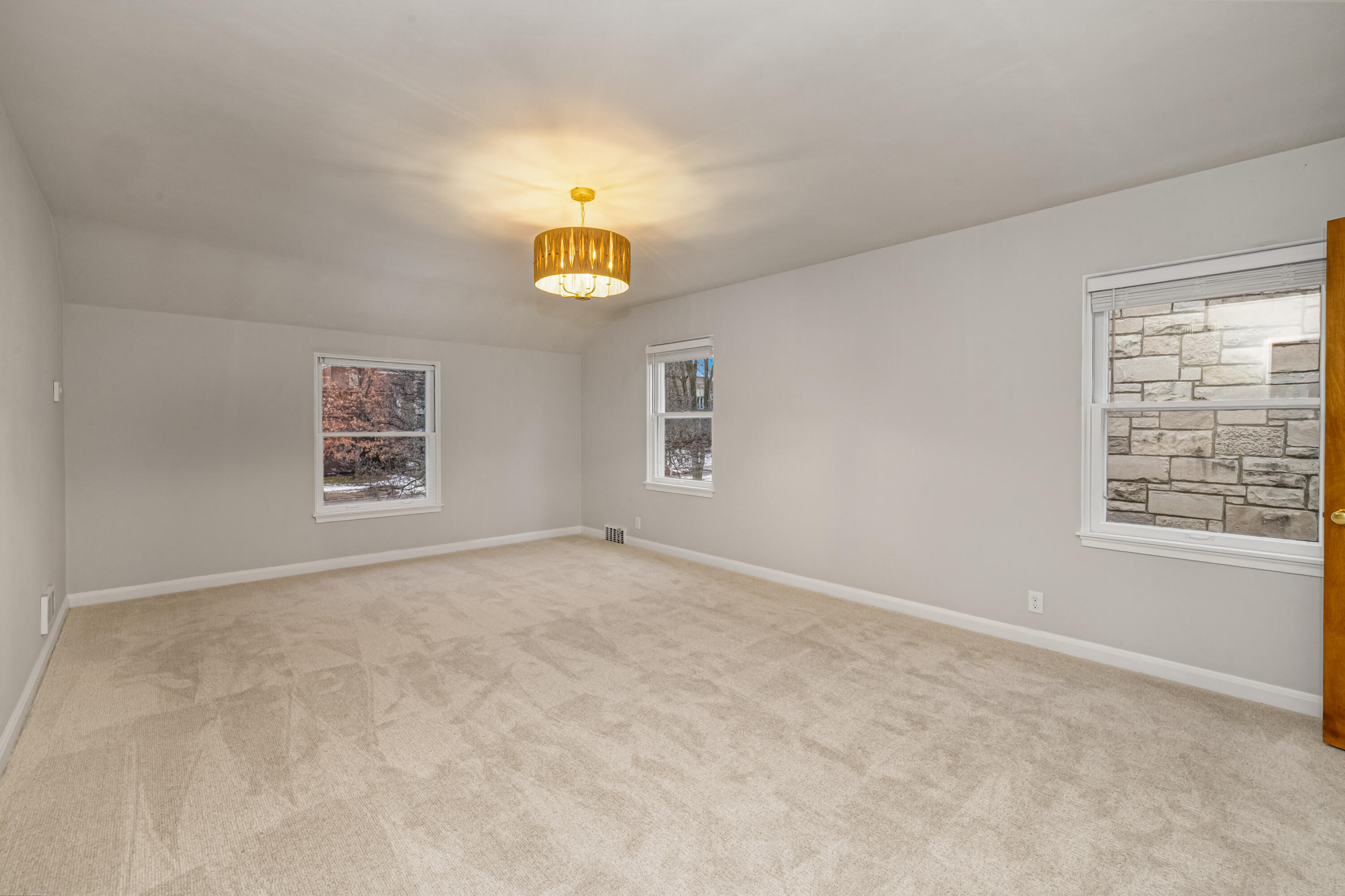 5873 North Santa Monica Boulevard Whitefish Bay, WI 53217 - Photo 9 of 22 Primary Bedroom