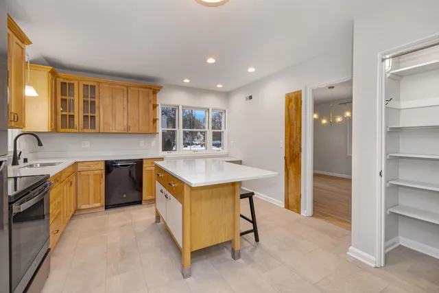 $3,400 | 5873 North Santa Monica Boulevard, Whitefish Bay, WI 53217