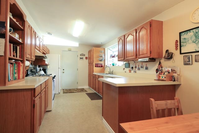 14154 Frame Road Poway, CA 92064 - Photo 5 of 19 Gallery Image 5