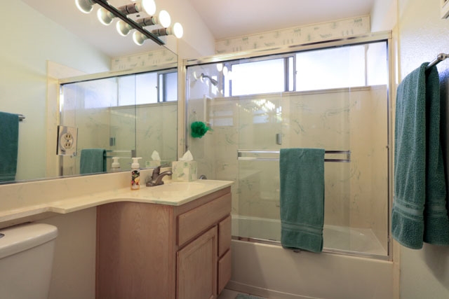 14154 Frame Road Poway, CA 92064 - Photo 8 of 19 Gallery Image 8