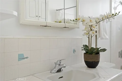 $1,559,000 | 426 Camino Real, Redondo Beach, CA 90277