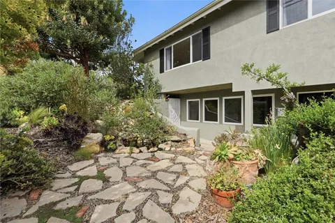 $1,559,000 | 426 Camino Real, Redondo Beach, CA 90277