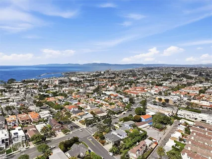 $1,559,000 | 426 Camino Real, Redondo Beach, CA 90277