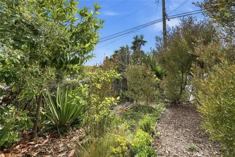 $1,559,000 | 426 Camino Real, Redondo Beach, CA 90277