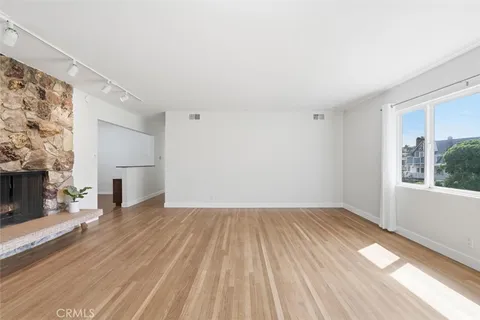 $1,559,000 | 426 Camino Real, Redondo Beach, CA 90277