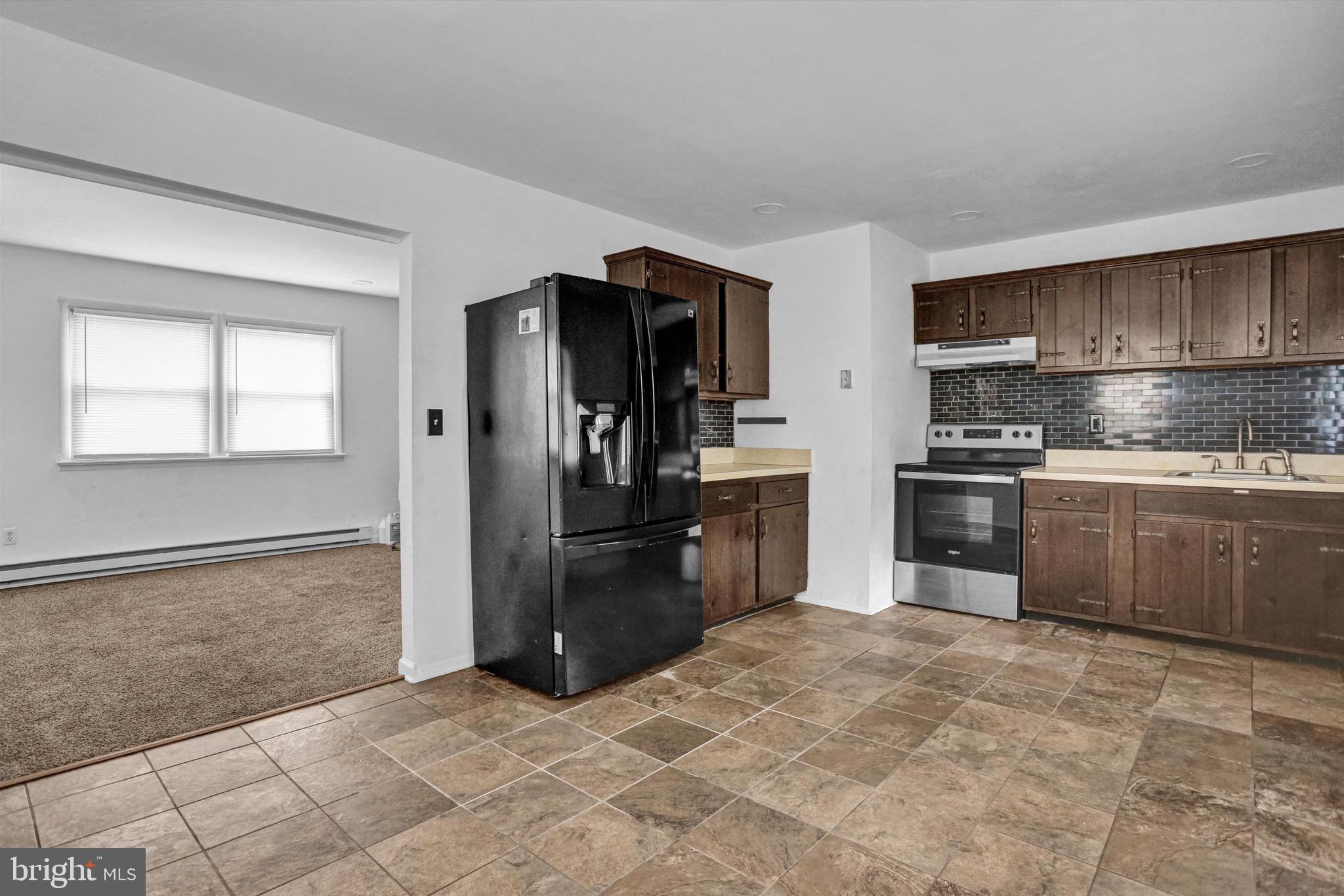 135 Gerald Avenue Reading, PA 19607 - Photo 9 of 15 Gallery Image 9