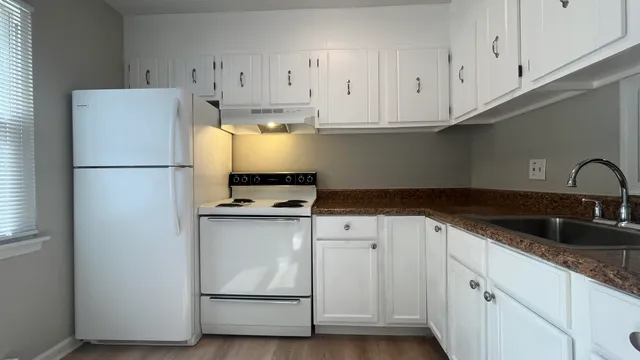 $1,000 | 1517 Lexington Avenue Southwest, Unit 7, Roanoke, VA 24015