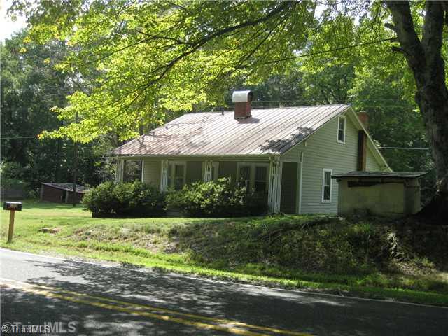 1390 Capella Road King, NC 27021 - Photo 1 of 12 Exterior Front.