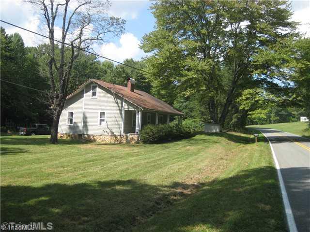 1390 Capella Road King, NC 27021 - Photo 2 of 12 Other. Side