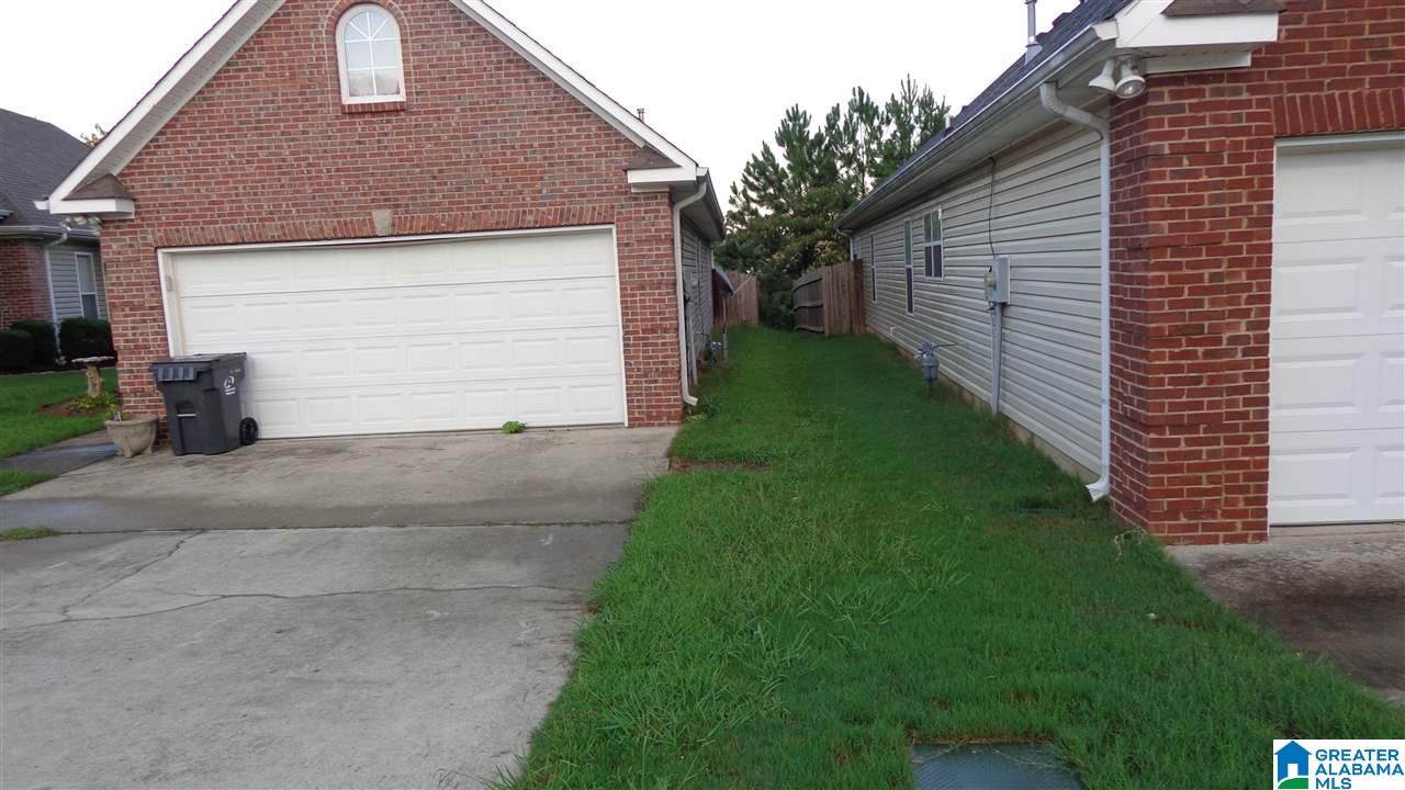 130 High Ridge Trace Pelham, AL 35124 - Photo 3 of 27