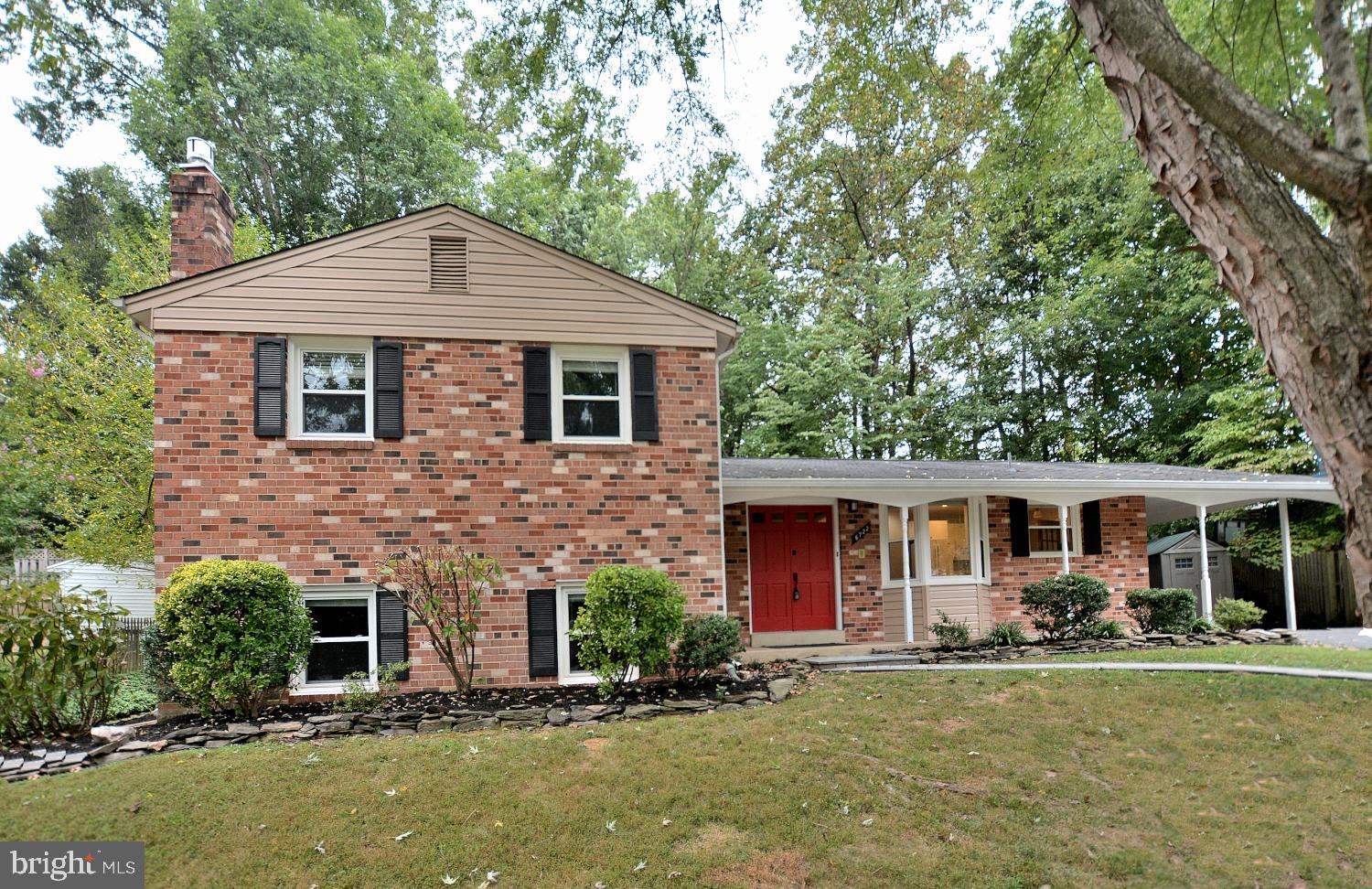6722 Deborann Court Springfield, VA 22152 - Photo 1 of 34 Gallery Image 1