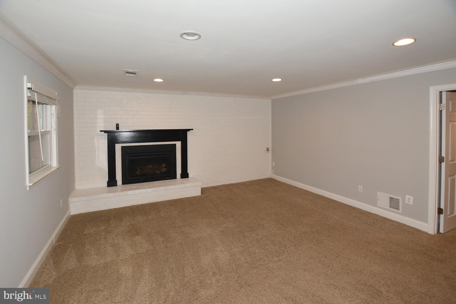 6722 Deborann Court Springfield, VA 22152 - Photo 22 of 34 Gallery Image 22