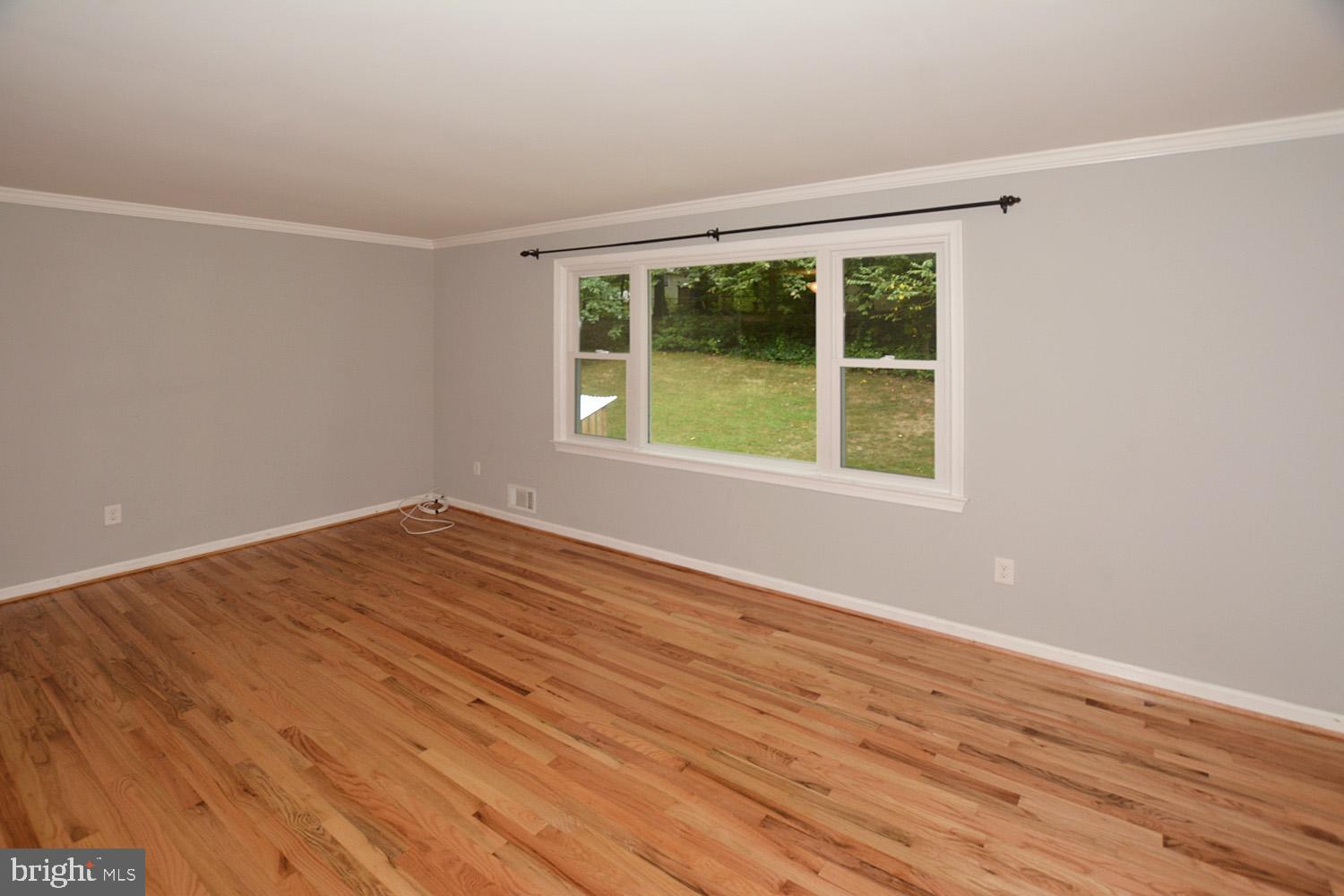 6722 Deborann Court Springfield, VA 22152 - Photo 6 of 34 Gallery Image 6