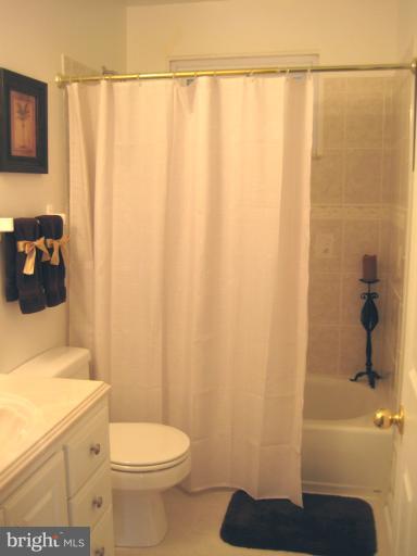 9660 Dundawan Road Nottingham, MD 21236 - Photo 16 of 20 Full Bath Main Level