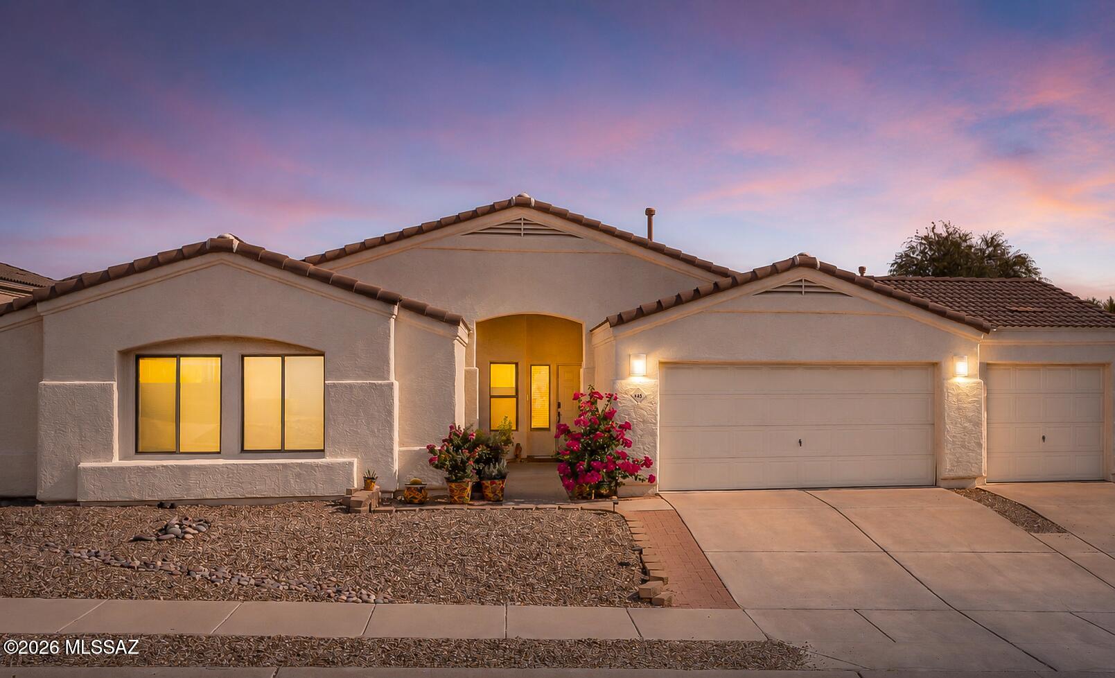 446 West Silvertip Road Tucson, AZ 85737 - Photo 1 of 51 Welcome Home!