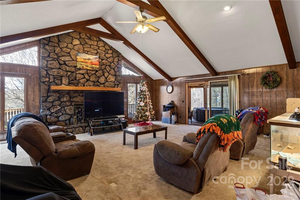 34 Gibson Road Franklin, NC 28734 - Photo 3 of 28 Gallery Image 3