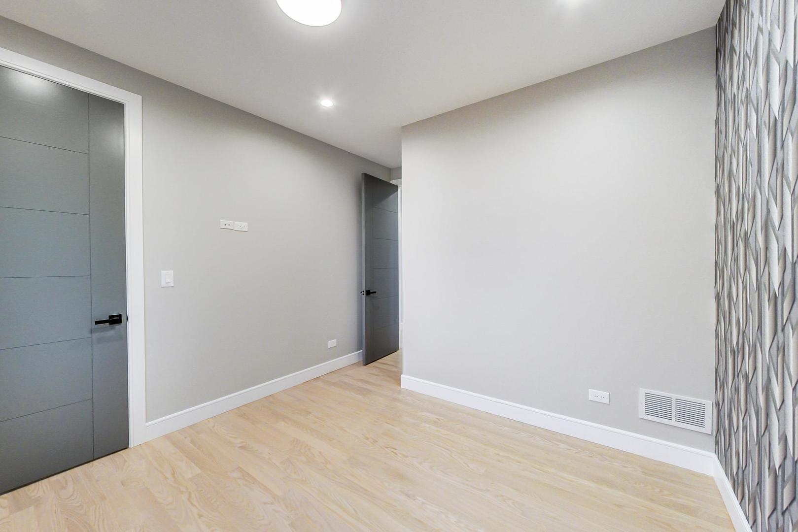 4745 South Indiana Avenue, Unit 3 Chicago, IL 60615 - Photo 6 of 42