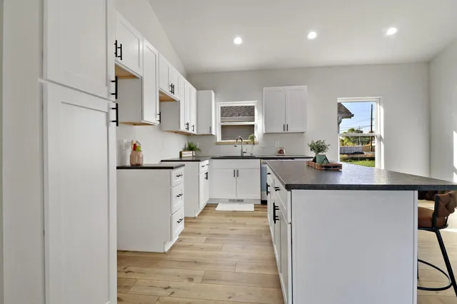 $325,000 | 4822 37th Avenue, Kenosha, WI 53144