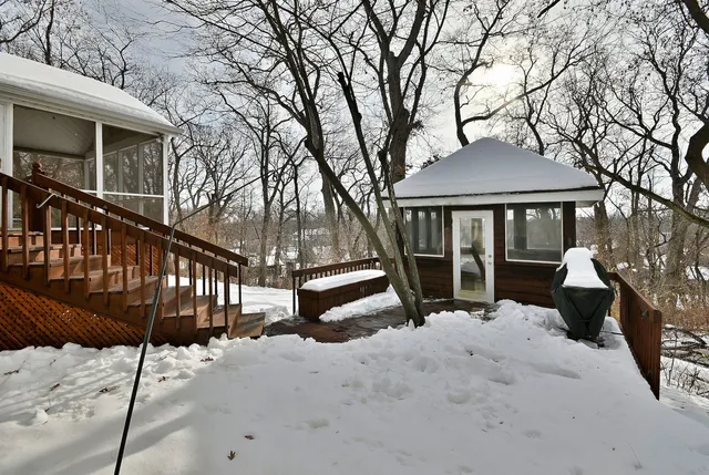 $575,000 | 42W439 Sylvan Lane, St. Charles, IL 60175