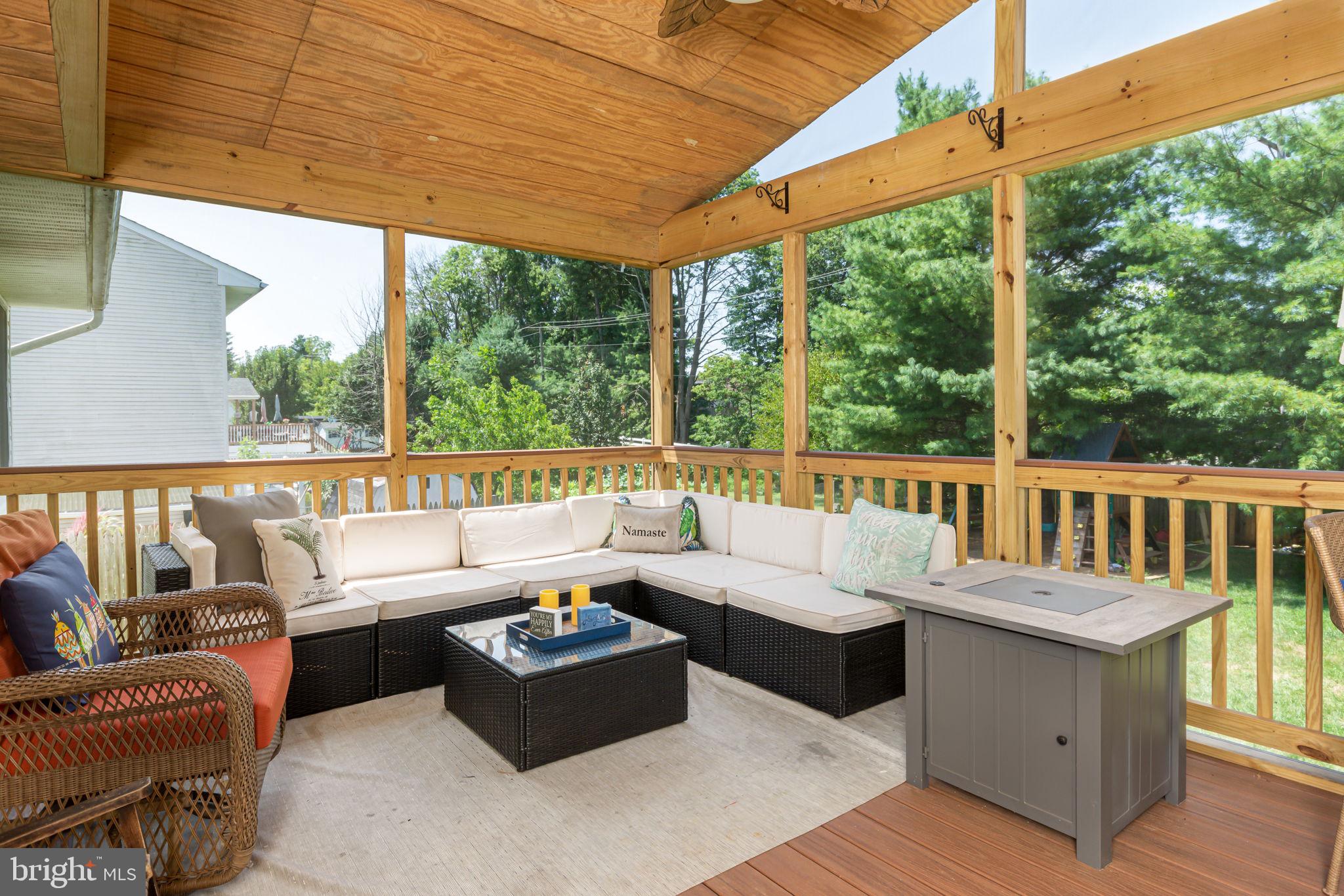 1906 Oak Lodge Road Baltimore, MD 21228 - Photo 12 of 29 Gallery Image 12