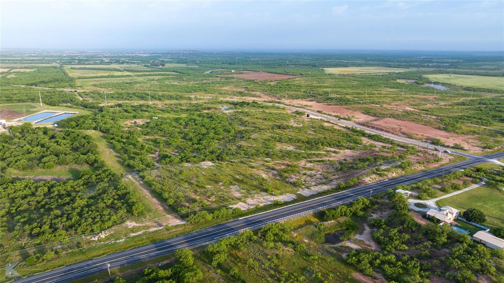 1117 Neas Road Abilene, TX 79601 - Photo 3 of 27 a view of an ocean from a balcony