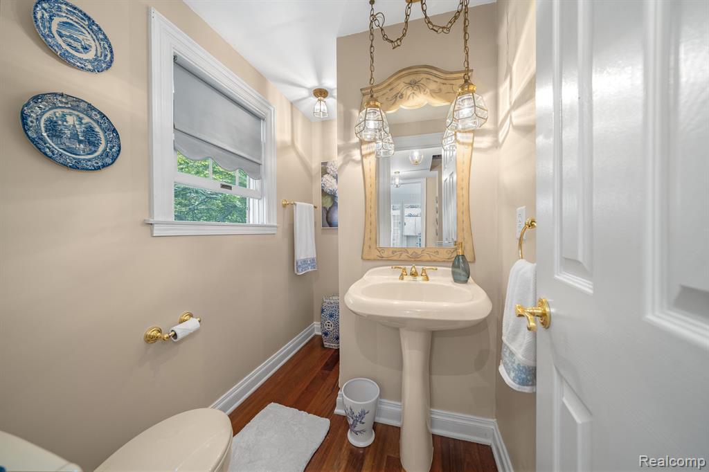 4654 John R Road Troy, MI 48085 - Photo 22 of 54