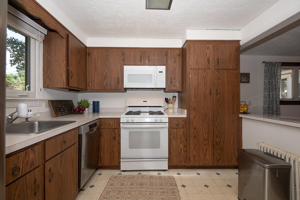 5 Smithville Road Spencer, MA 01562 - Photo 13 of 23 Gallery Image 13