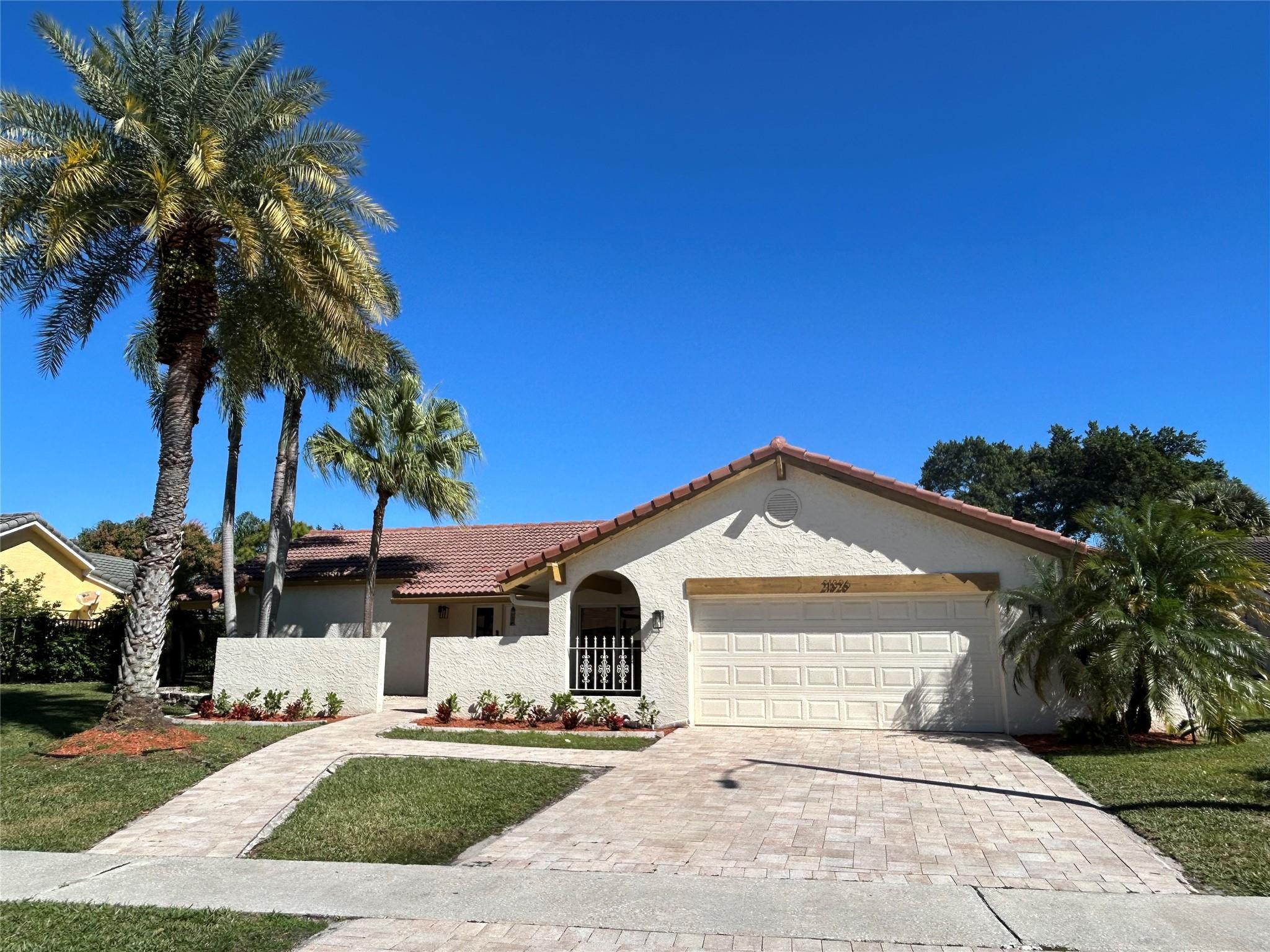 21326 Escondido Way South Boca Raton, FL 33433 - Photo 1 of 14 Photo 1