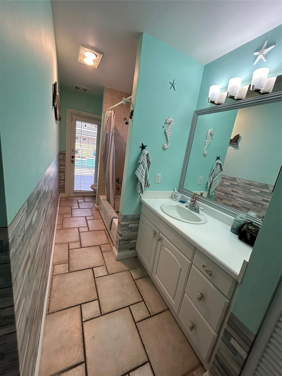 21326 Escondido Way South Boca Raton, FL 33433 - Photo 14 of 14 Photo 14