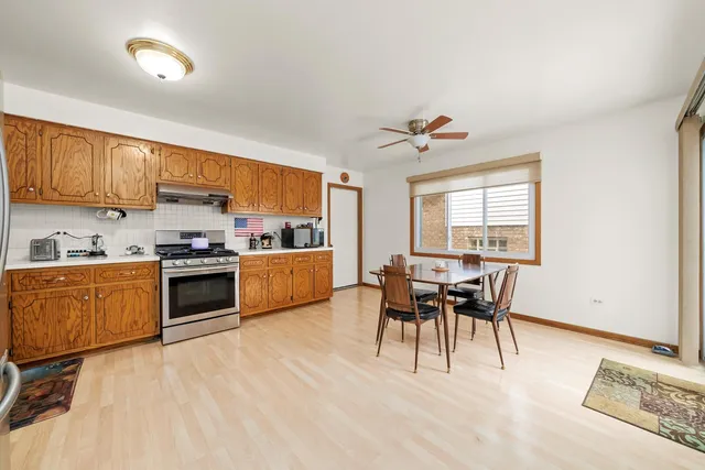 $409,900 | 3518 South Harvey Avenue, Berwyn, IL 60402