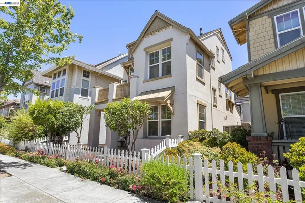 $1,499,121 | 4468 Peralta Boulevard, Fremont, CA 94536