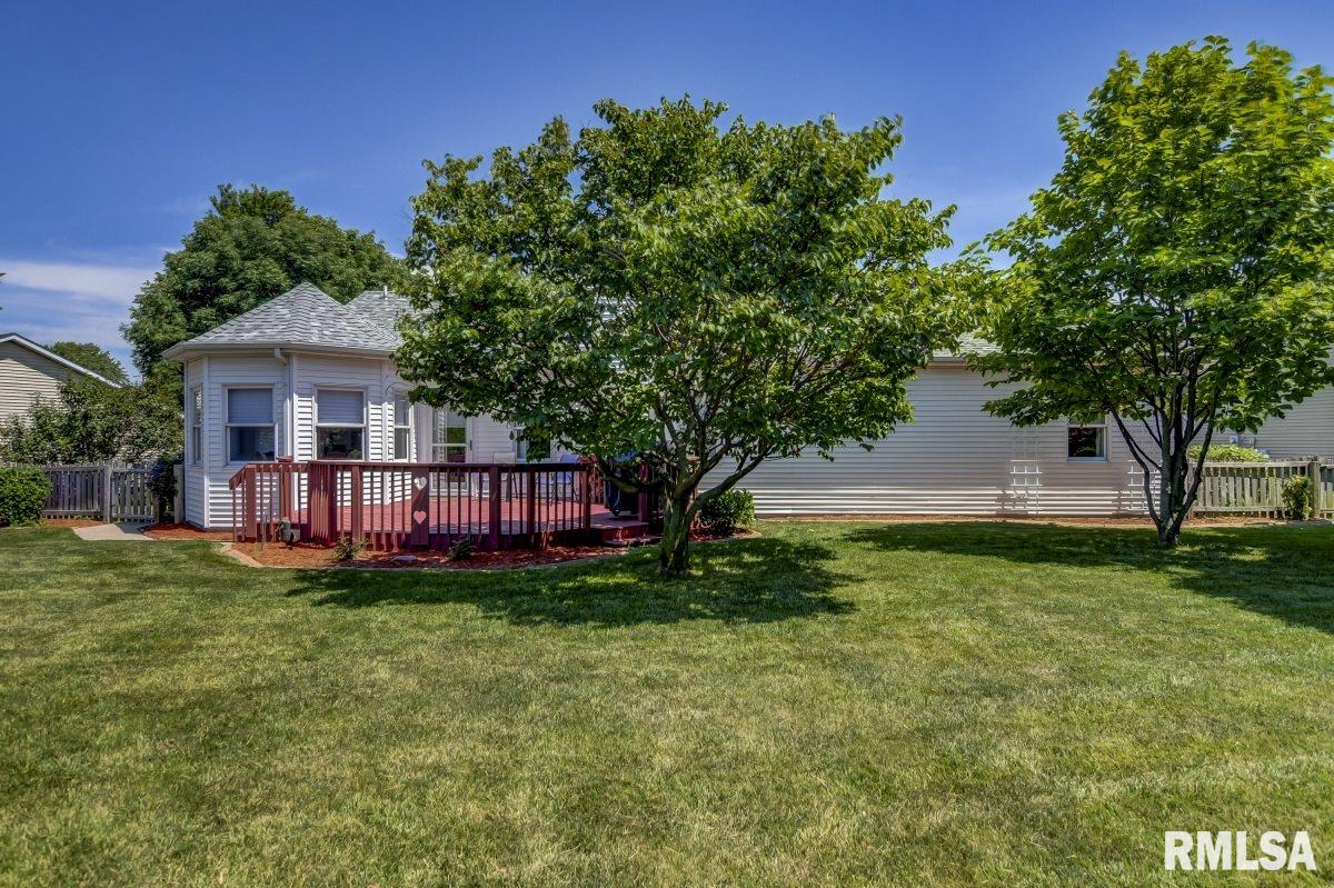 1412 Azalea Court Springfield, IL 62712 - Photo 31 of 33