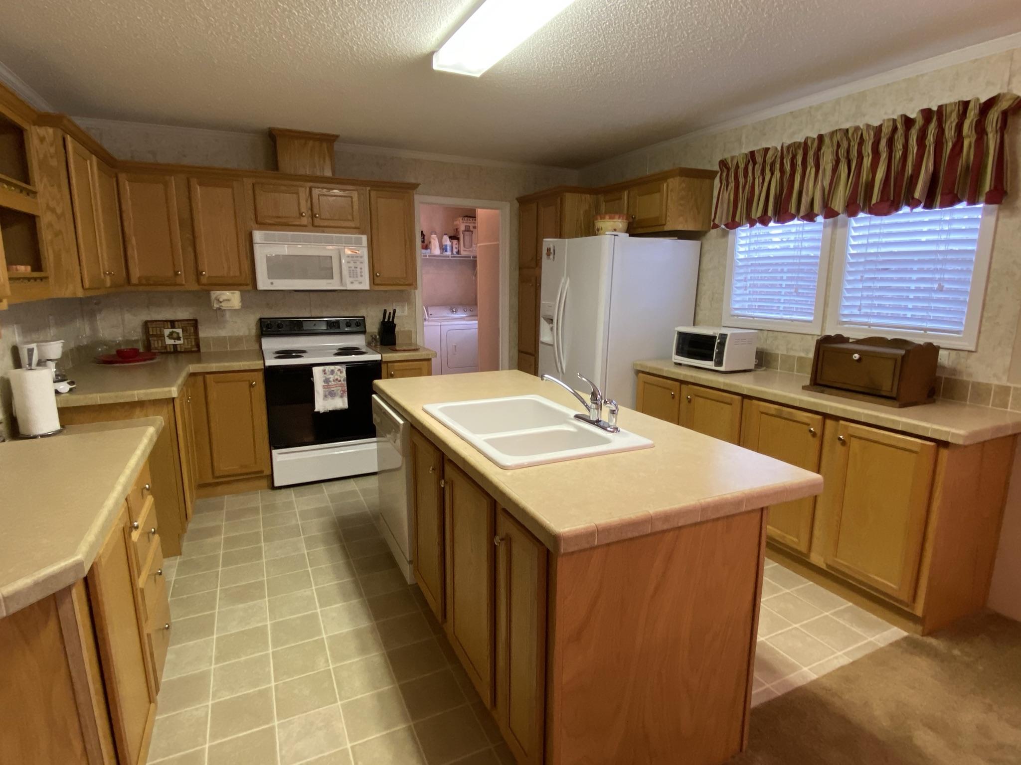 399 Turkey Ridge Drive Ferrum, VA 24088 - Photo 5 of 48 5 Kitchen