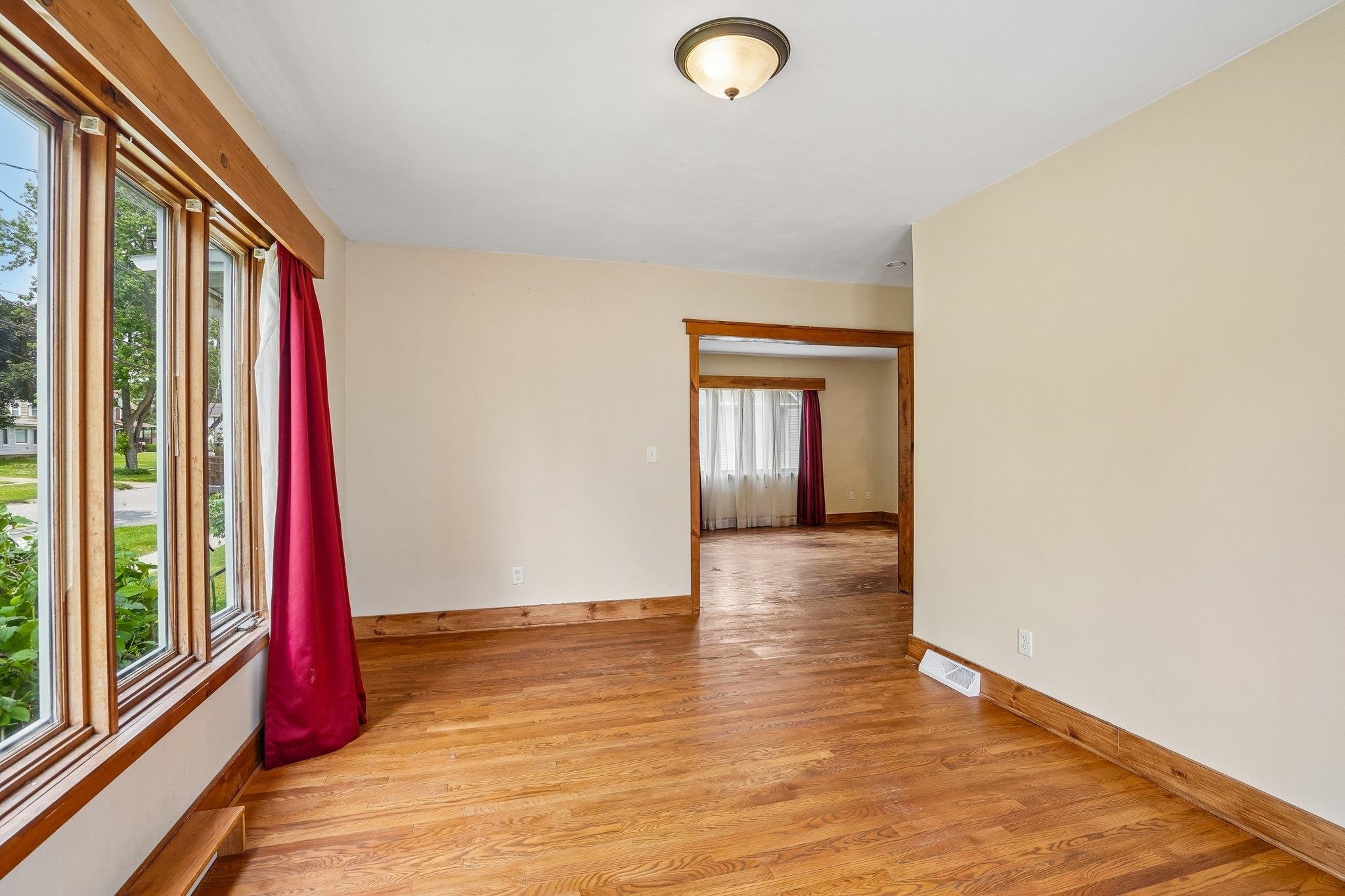 513 Waterloo Street Columbus, WI 53925 - Photo 15 of 28