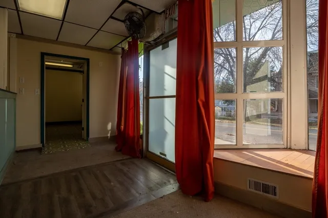 $395,000 | 301-303 Linden Street, Holyoke, MA 01040