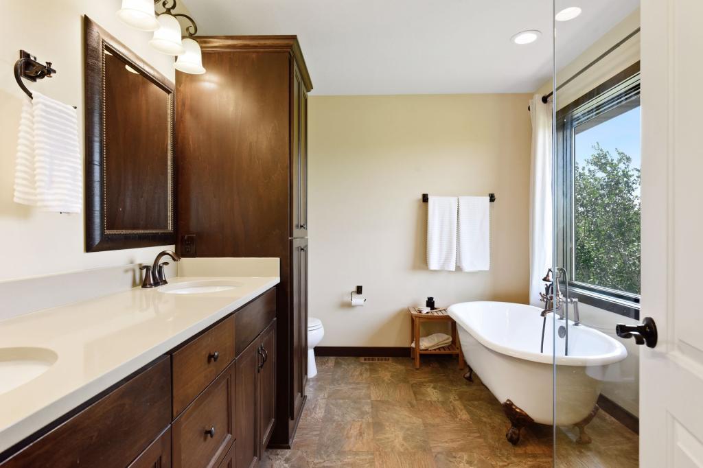 837 Old Bridge Way Jordan, MN 55352 - Photo 27 of 53 Gallery Image 27