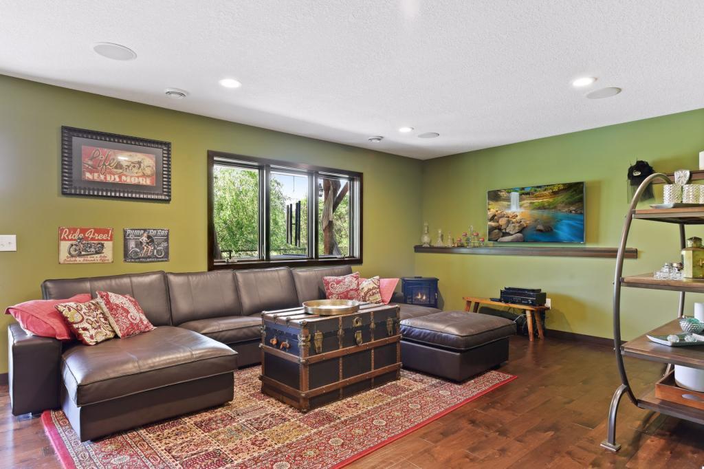 837 Old Bridge Way Jordan, MN 55352 - Photo 37 of 53 Gallery Image 37