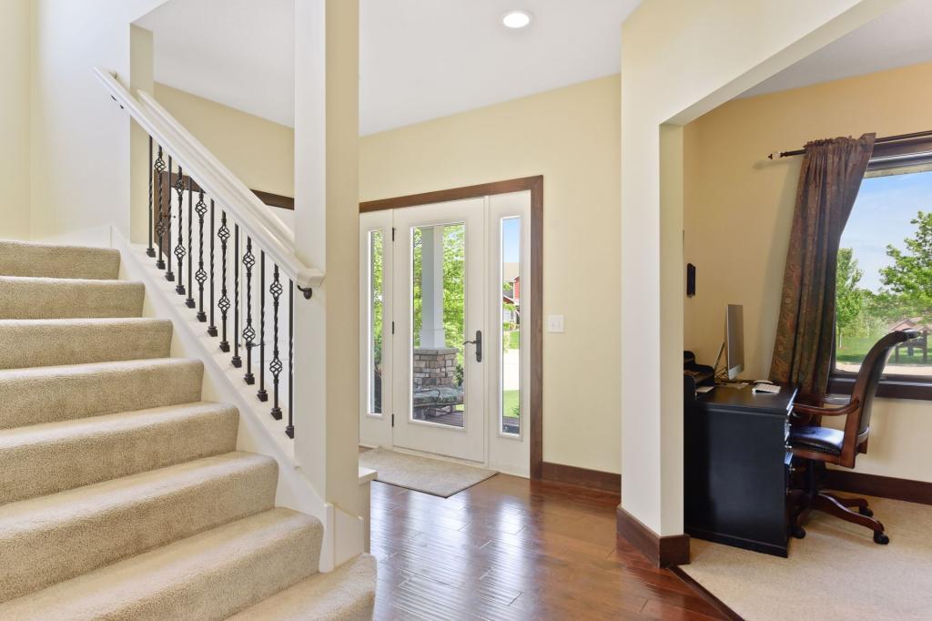 837 Old Bridge Way Jordan, MN 55352 - Photo 6 of 53 Gallery Image 6