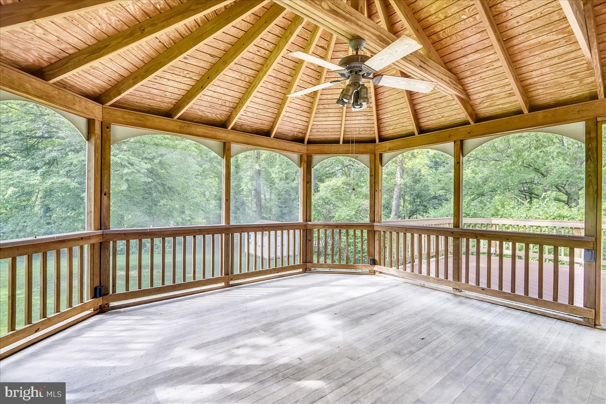 3623 Colony Road Fairfax, VA 22030 - Photo 13 of 50 Screened In Porch w/Ceiling Fan