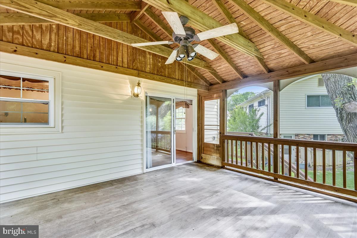 3623 Colony Road Fairfax, VA 22030 - Photo 14 of 50 Screened In Porch w/Ceiling Fan