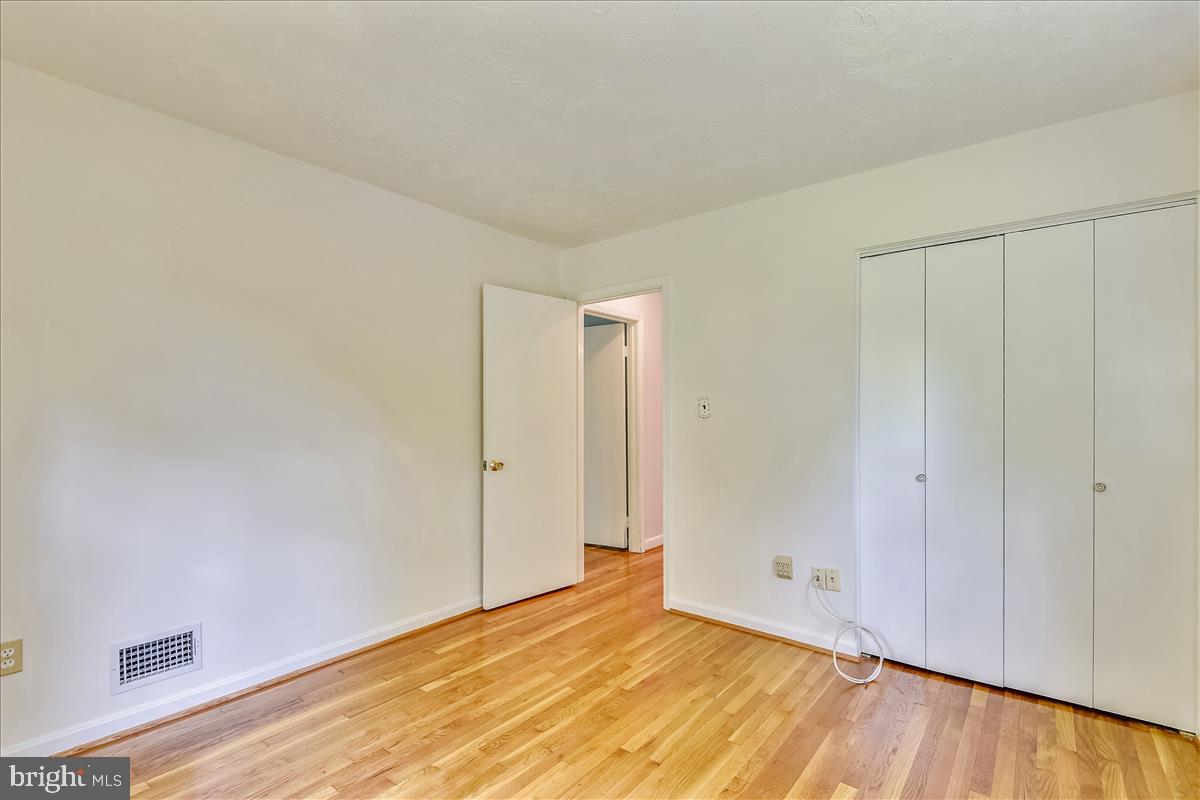 3623 Colony Road Fairfax, VA 22030 - Photo 30 of 50 2nd Bedroom w/Hardwood Flooring