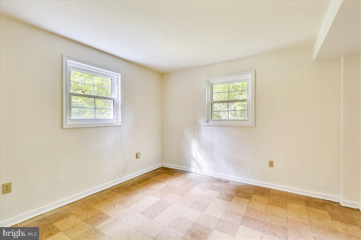 3623 Colony Road Fairfax, VA 22030 - Photo 34 of 50 4th Bedroom