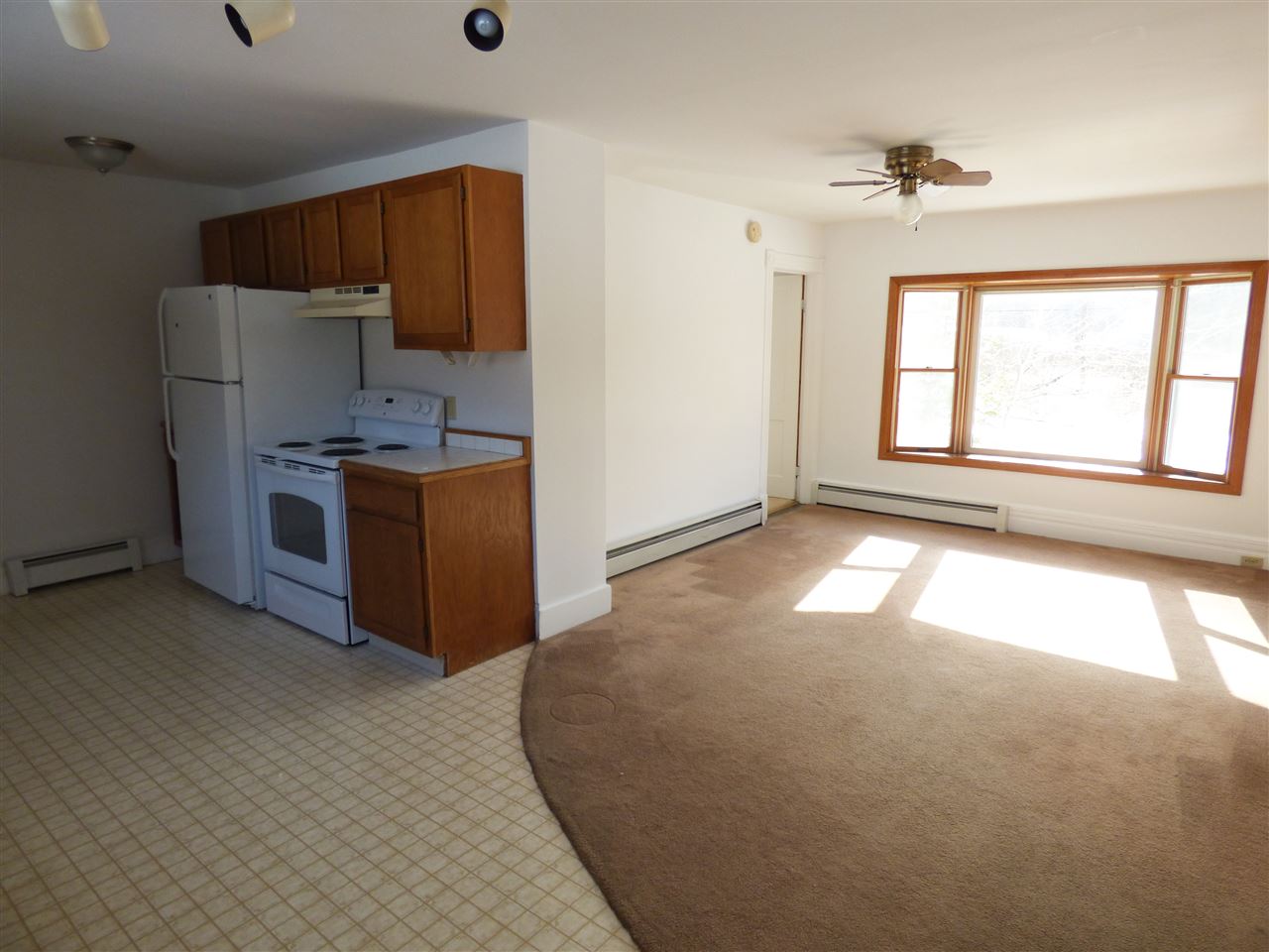751 North Branch Street Bennington, VT 05201 - Photo 7 of 20 Gallery Image 7
