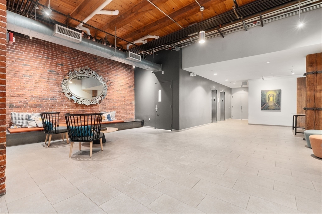 35 Channel Center Street, Unit 303 Boston, MA 02210 - Photo 24 of 28