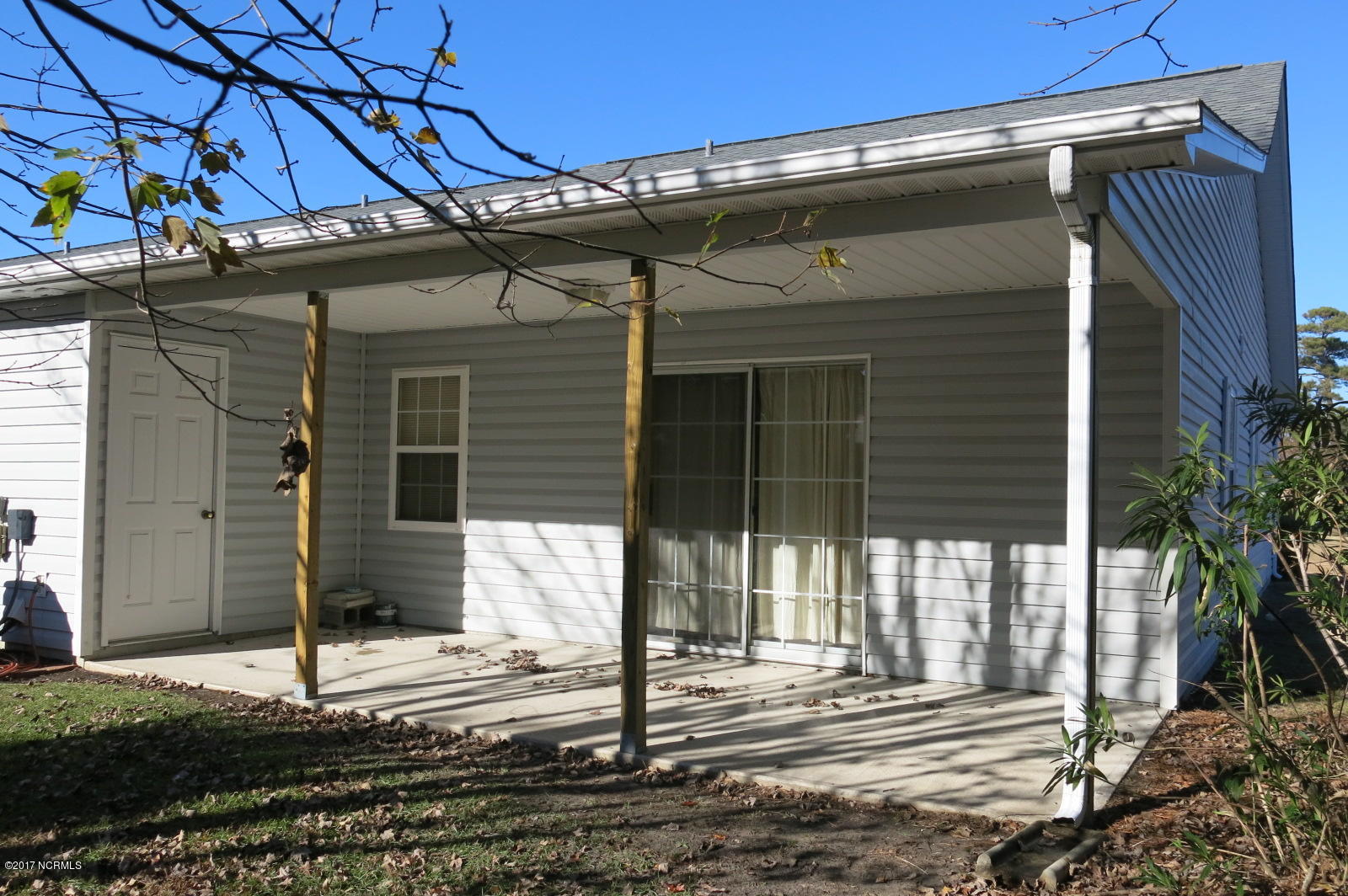 303 Barbour Road, Unit 601 Morehead City, NC 28557 - Photo 15 of 21 IMG_3093